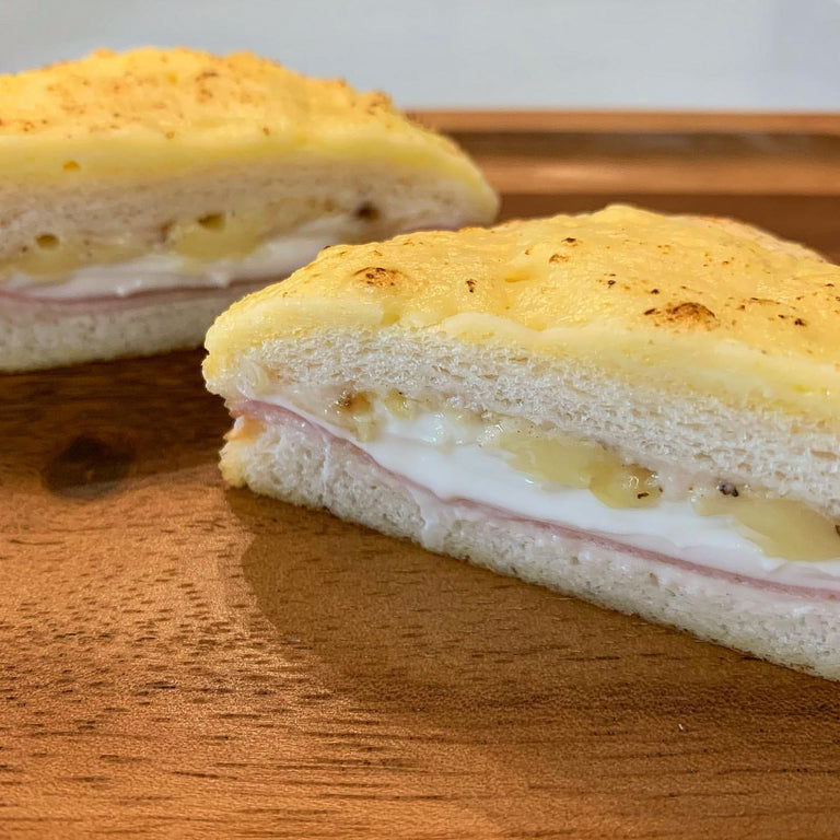 <9:30焼上> 白のクロックムッシュ